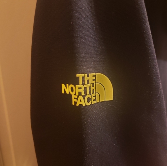 Mens North Face Sweatshirt - Picture 2 of 4
